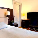 Linden-Charm Apartments