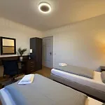 Linden-Charm Apartments